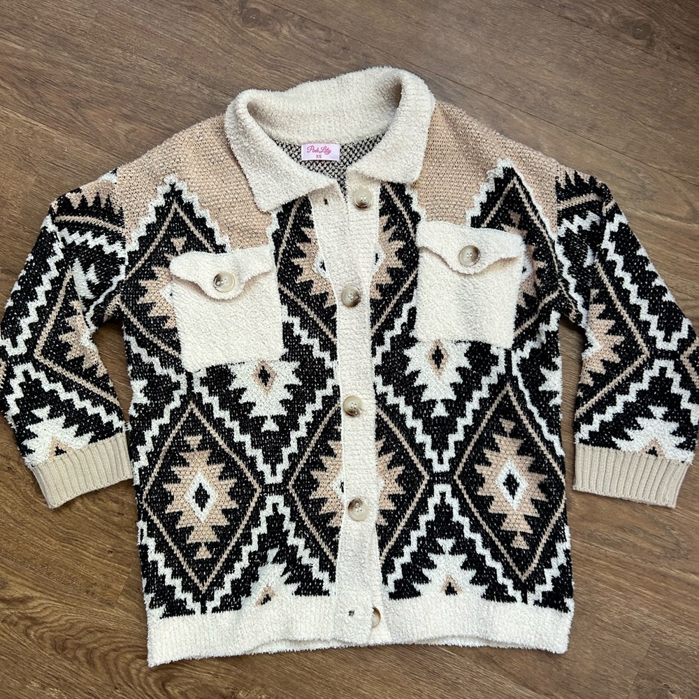 Pink Lily Geometric Print Cardigan